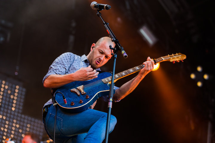 Stan van Samang @ Genk on Stage, picture 1, photographed by Kristof Hayen - FrontView Magazine