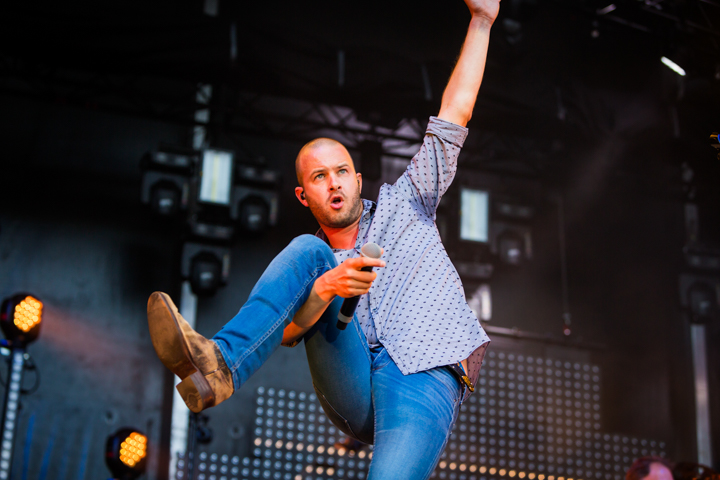 Stan van Samang @ Genk on Stage, picture 4, photographed by Kristof Hayen - FrontView Magazine