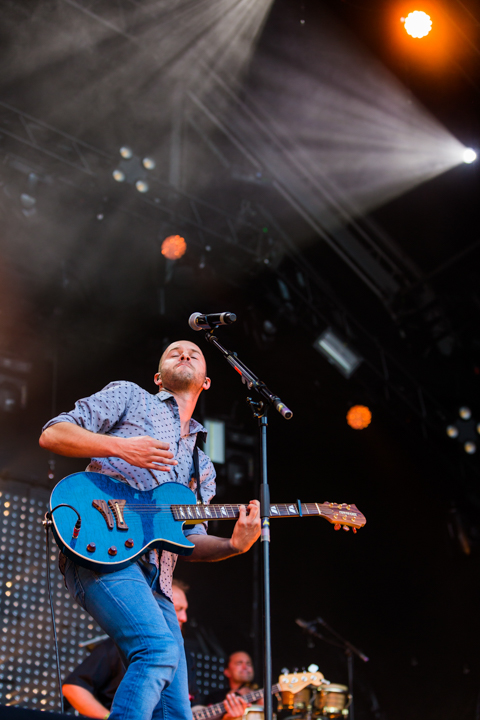 Stan van Samang @ Genk on Stage, picture 8, photographed by Kristof Hayen - FrontView Magazine