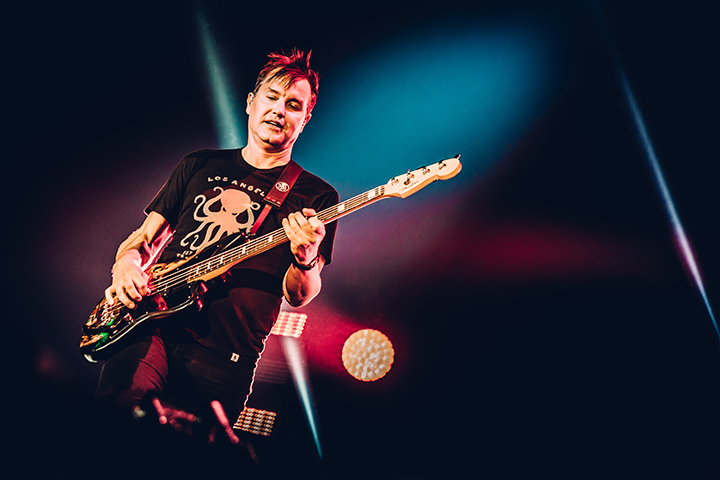 blink-182 @ Ahoy Rotterdam, picture 1, photographed by Elke Briers - FrontView Magazine