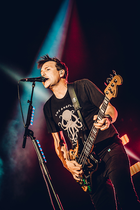 blink-182 @ Ahoy Rotterdam, picture 7, photographed by Elke Briers - FrontView Magazine