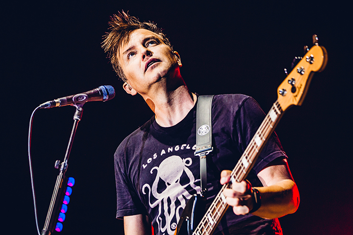 blink-182 @ Ahoy Rotterdam, picture 10, photographed by Elke Briers - FrontView Magazine