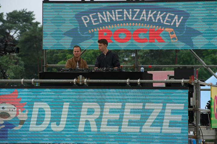 Pennenzakkenrock @ Zilvermeer - Mol, picture 4, photographed by Marc Ras - FrontView Magazine