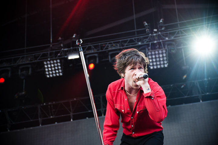 Cage The Elephant @ Mainsquare Festival 2017, picture 3, photographed by Magali Decamps - FrontView Magazine