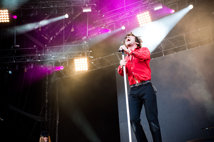 Cage The Elephant @ Mainsquare Festival 2017, picture 4, photographed by Magali Decamps - FrontView Magazine