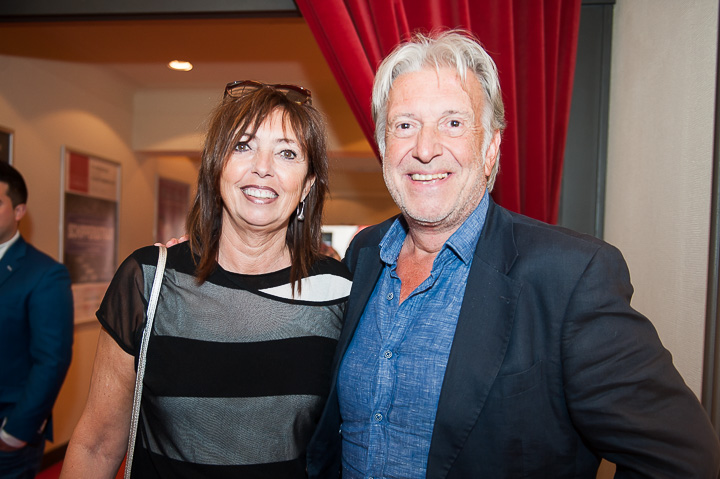 Première Café Beveren @ Rode zaal Fakkeltheater, foto 10, foto's door Goele Bormans - FrontView Magazine