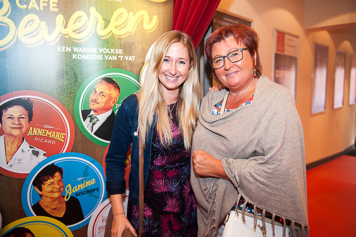 Première Café Beveren @ Rode zaal Fakkeltheater, foto 18, foto's door Goele Bormans - FrontView Magazine