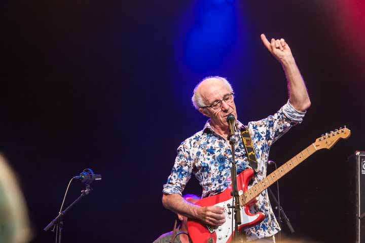 Raymond Van Het Groenewoud - 40 jaar meisjes @ Rivierenhof Deurne, foto 7, foto's door Gert Daemen - FrontView Magazine