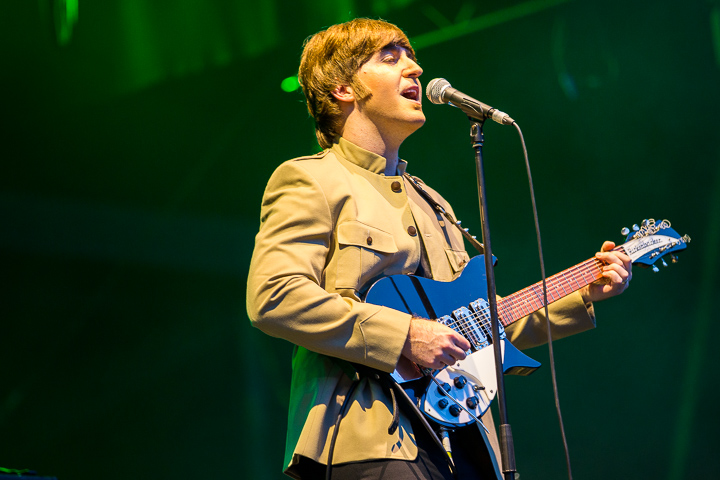 The Bootleg Beatles @ Beleuvenissen, picture 5, photographed by Kurt Jacobs - FrontView Magazine