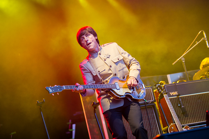 The Bootleg Beatles @ Beleuvenissen, picture 10, photographed by Kurt Jacobs - FrontView Magazine
