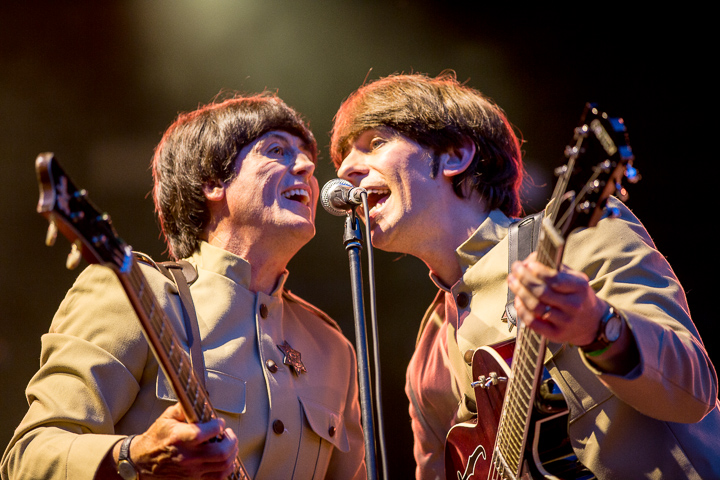 The Bootleg Beatles @ Beleuvenissen, picture 14, photographed by Kurt Jacobs - FrontView Magazine