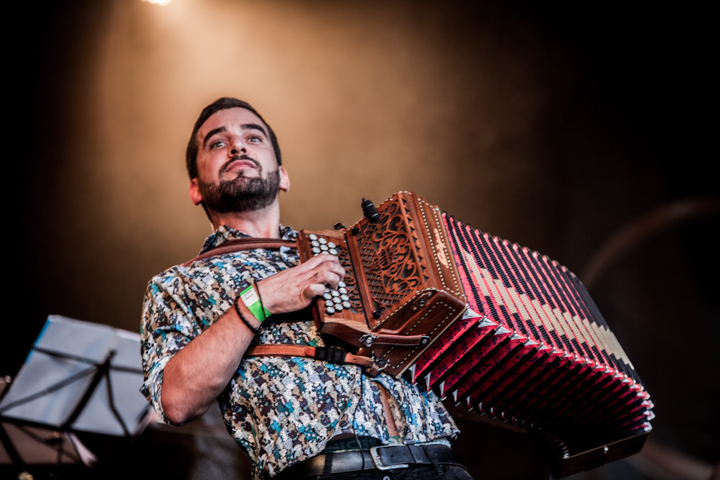 Brosella folk 2017 @ Groentheater Laken, picture 32, photographed by Raf Degeest - FrontView Magazine