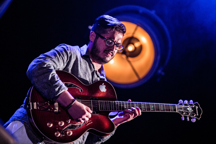Brosella folk 2017 @ Groentheater Laken, picture 67, photographed by Raf Degeest - FrontView Magazine