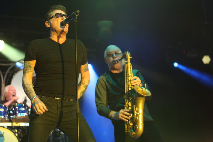 Golden Earring @ rock Zottegem 2017, foto 13, foto's door Pascal Liagre - FrontView Magazine