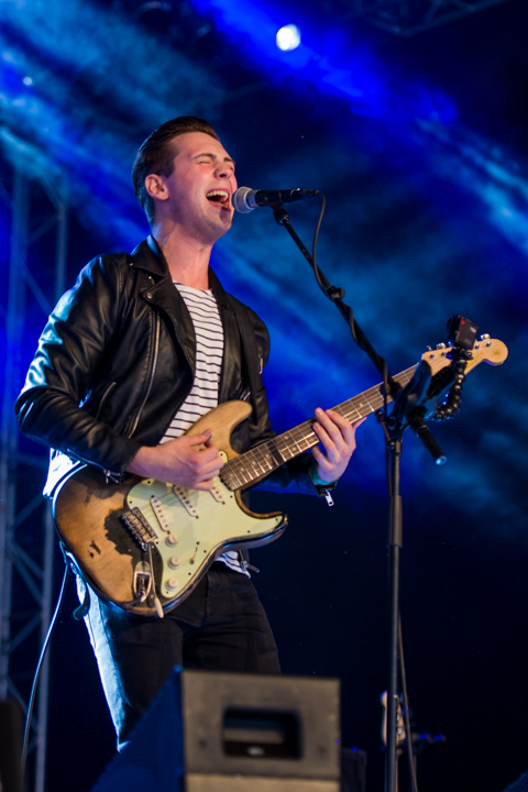 Laurence Jones @ Bospop, foto 7, foto's door Erwin Evrard - FrontView Magazine