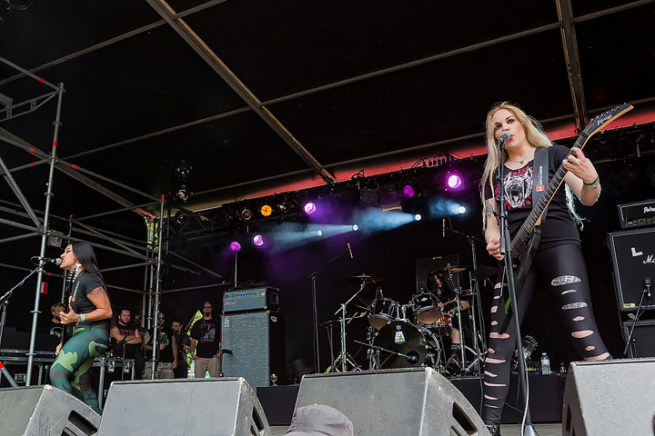Nervosa @ Antwerp Metal Fest 2017, foto 6, foto's door Edwin Houdevelt - FrontView Magazine