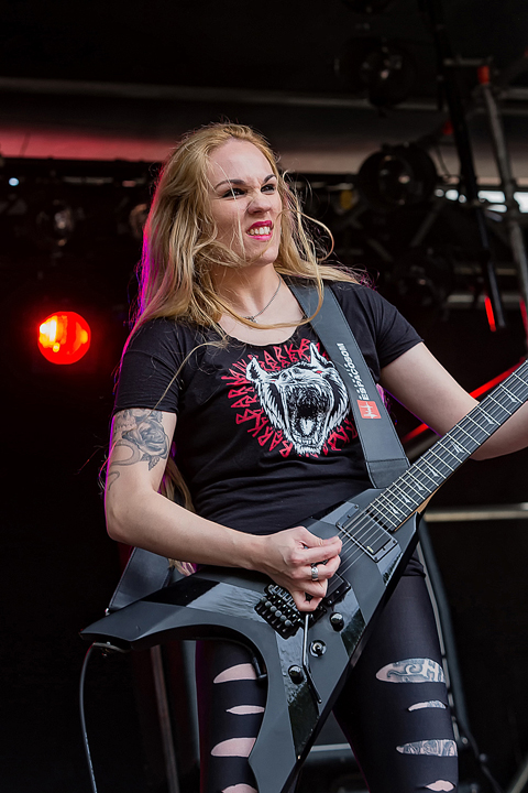 Nervosa @ Antwerp Metal Fest 2017, foto 12, foto's door Edwin Houdevelt - FrontView Magazine