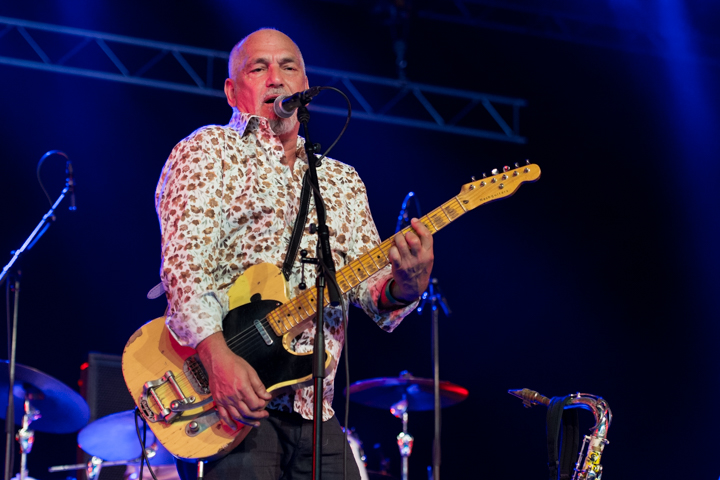 The Black Sorrows @ Bospop, foto 5, foto's door Erwin Evrard - FrontView Magazine