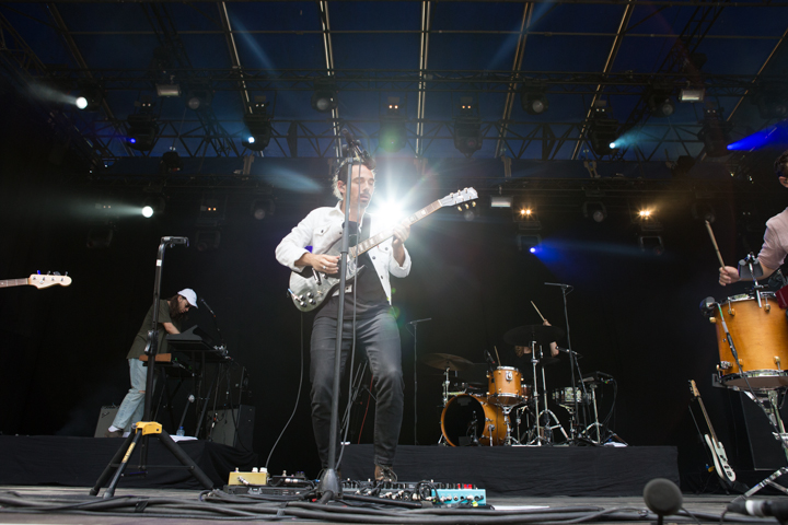 Local Natives @ Cactusfestival, picture 3, photographed by Dieter  Boone - FrontView Magazine