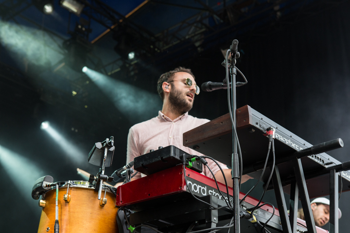 Local Natives @ Cactusfestival, picture 6, photographed by Dieter  Boone - FrontView Magazine