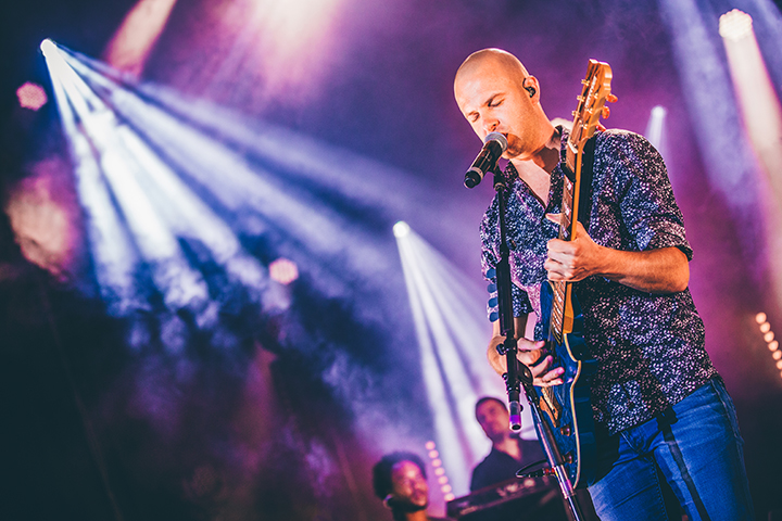 Stan Van Samang @ Rock Zottegem 2017, picture 9, photographed by Elke Briers - FrontView Magazine