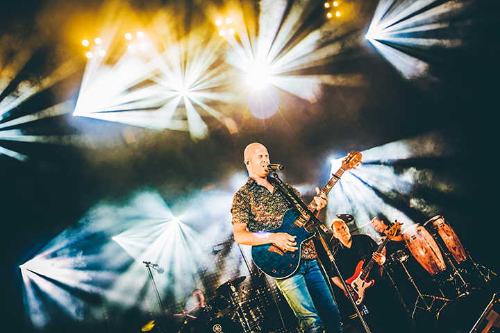 Stan Van Samang @ Rock Zottegem 2017, picture 11, photographed by Elke Briers - FrontView Magazine