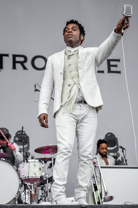 Vintage Trouble @ Bospop, foto 10, foto's door Erwin Evrard - FrontView Magazine