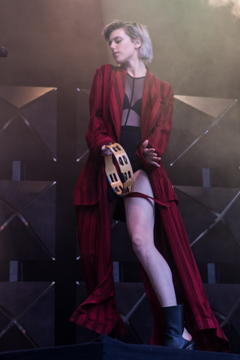 Warhaus @ Cactusfestival, picture 3, photographed by Dieter  Boone - FrontView Magazine