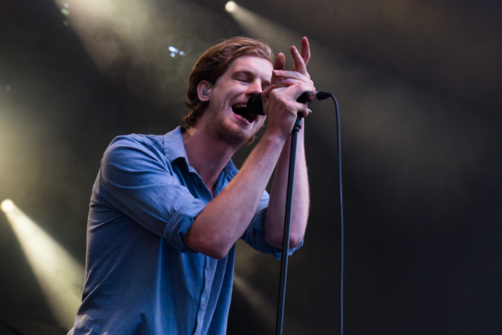 Warhaus @ Cactusfestival, picture 5, photographed by Dieter  Boone - FrontView Magazine