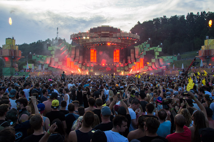 Electric Love Festival 2017 - Friday @ Salzburg, picture 135, photographed by Tom Van Tongerloo - FrontView Magazine