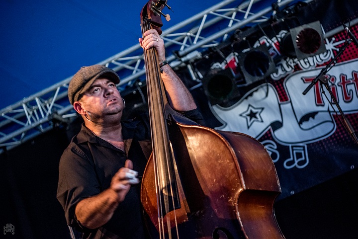 Roy Dee and the Spitfires @ Sjock, picture 2, photographed by Luc Luyten - FrontView Magazine