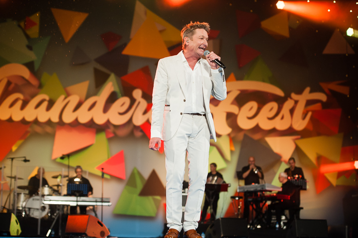 Bart Kaëll @ Vlaanderen Feest! Antwerpen, picture 30, photographed by Dimitri Vanlommel - FrontView Magazine