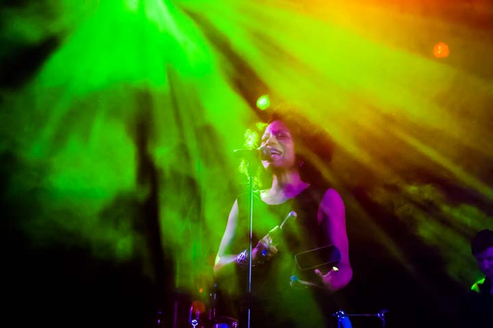 Soulsister @ Lommel leeft, foto 4, foto's door Gert Daemen - FrontView Magazine