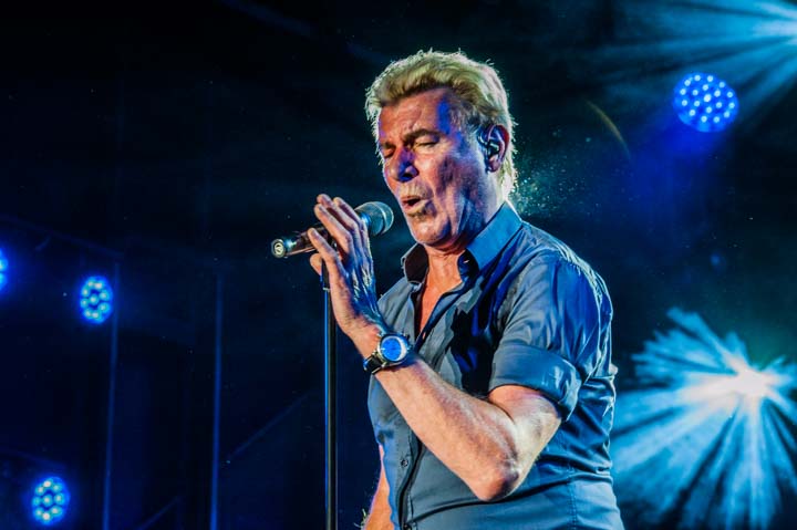 Soulsister @ Lommel leeft, foto 14, foto's door Gert Daemen - FrontView Magazine