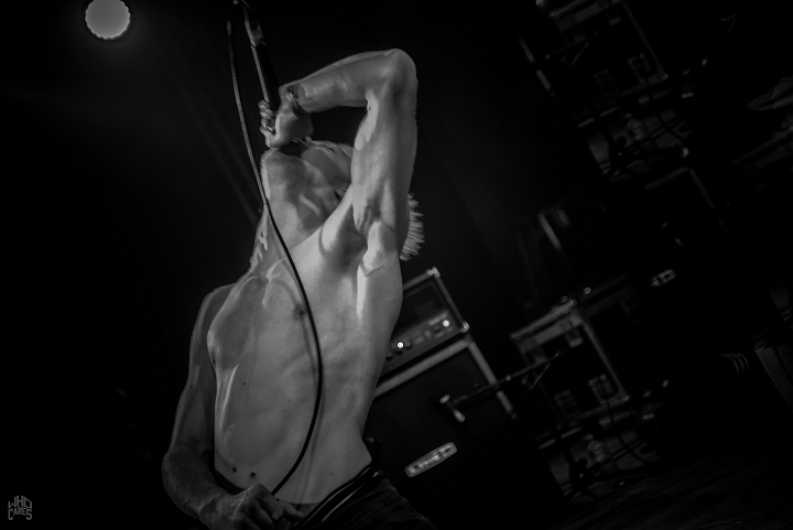 Clench your Fist @ Rock Herk, picture 7, photographed by Luc Luyten - FrontView Magazine