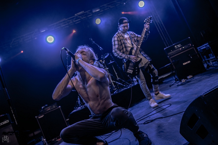 Clench your Fist @ Rock Herk, picture 9, photographed by Luc Luyten - FrontView Magazine