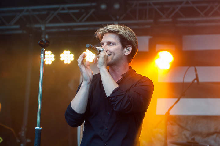 Gene Thomas @ Engie Parkies Kapellen, picture 1, photographed by Goele Bormans - FrontView Magazine