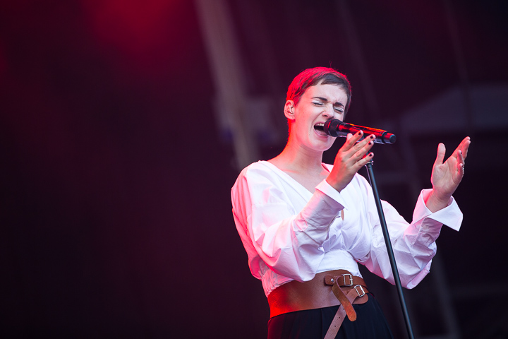 Noemi Wolfs @ Beleuvenissen, foto 1, foto's door Kurt Jacobs - FrontView Magazine