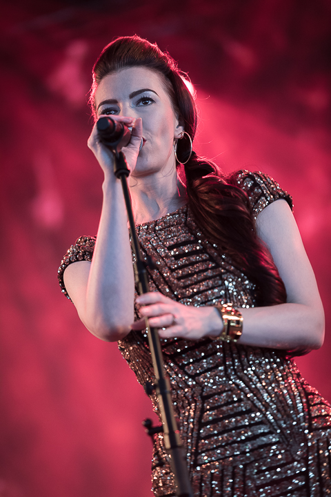 Chrysta Bell @ Gent Jazz 2017, picture 11, photographed by Jan van Hecke - FrontView Magazine