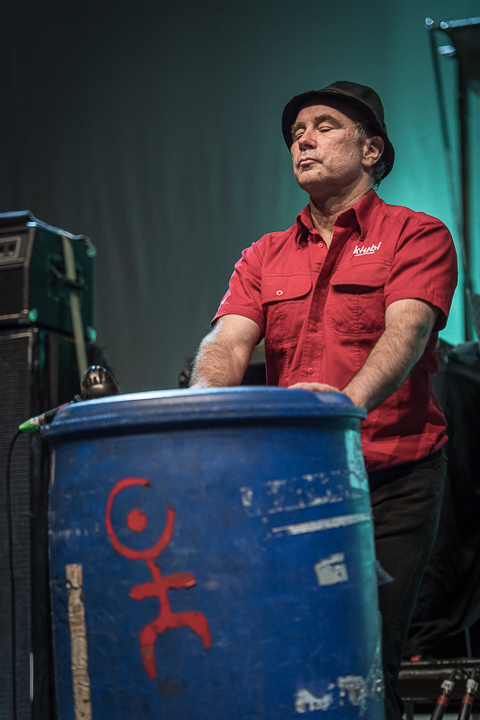 Einstürzende Neubauten @ Gent Jazz 2017, picture 2, photographed by Jan van Hecke - FrontView Magazine