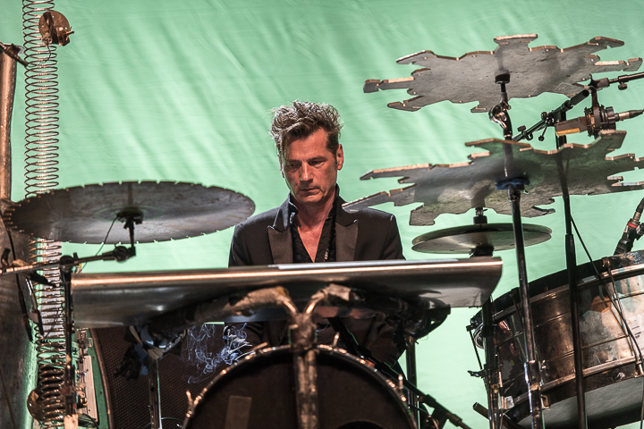 Einstürzende Neubauten @ Gent Jazz 2017, picture 5, photographed by Jan van Hecke - FrontView Magazine