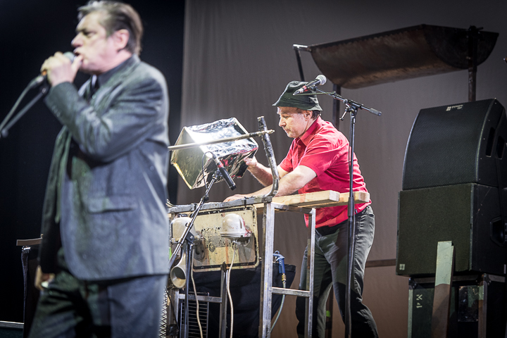 Einstürzende Neubauten @ Gent Jazz 2017, picture 11, photographed by Jan van Hecke - FrontView Magazine