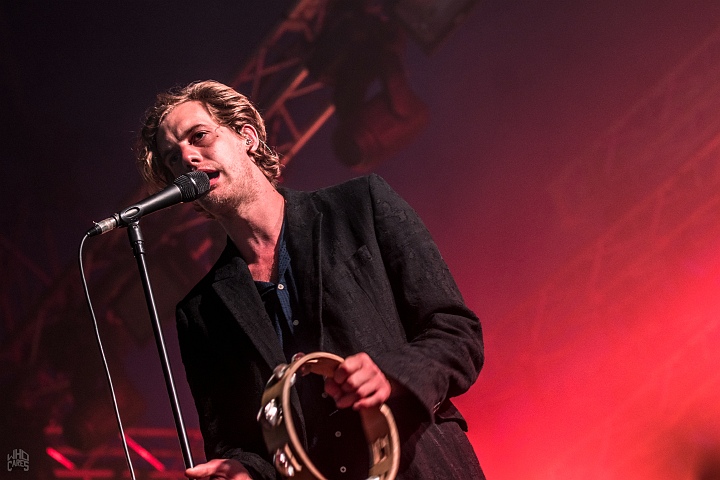 Warhaus @ Rock Herk, foto 12, foto's door Luc Luyten - FrontView Magazine