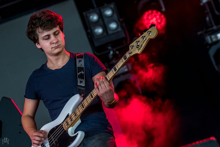 Whispering Sons @ Rock Herk, picture 3, photographed by Luc Luyten - FrontView Magazine