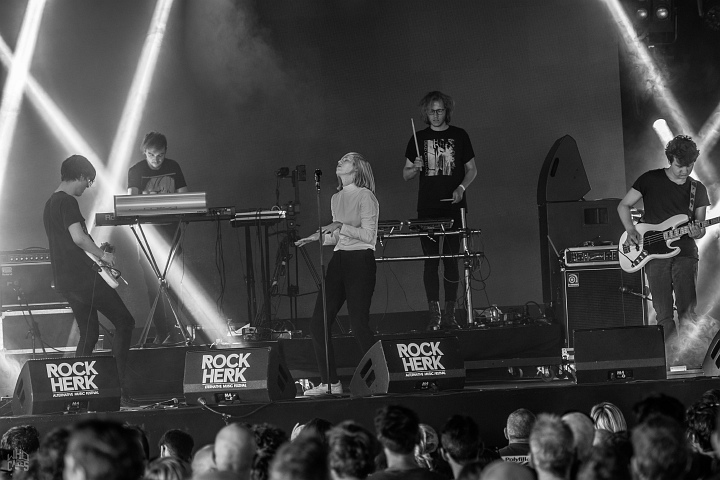 Whispering Sons @ Rock Herk, picture 27, photographed by Luc Luyten - FrontView Magazine
