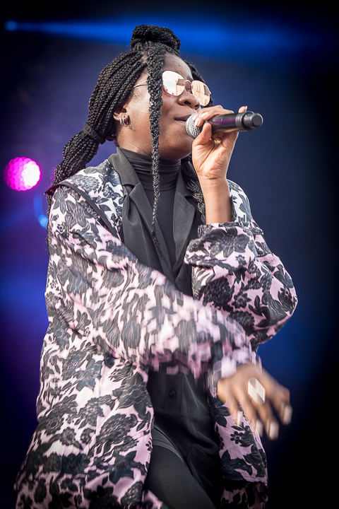 Coely @ Suikerrock 2017, picture 3, photographed by Jan van Hecke - FrontView Magazine