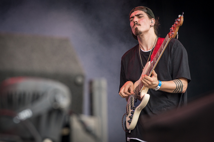 Coely @ Suikerrock 2017, picture 15, photographed by Jan van Hecke - FrontView Magazine