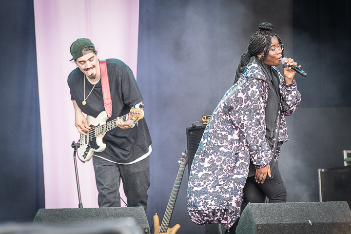 Coely @ Suikerrock 2017, picture 21, photographed by Jan van Hecke - FrontView Magazine