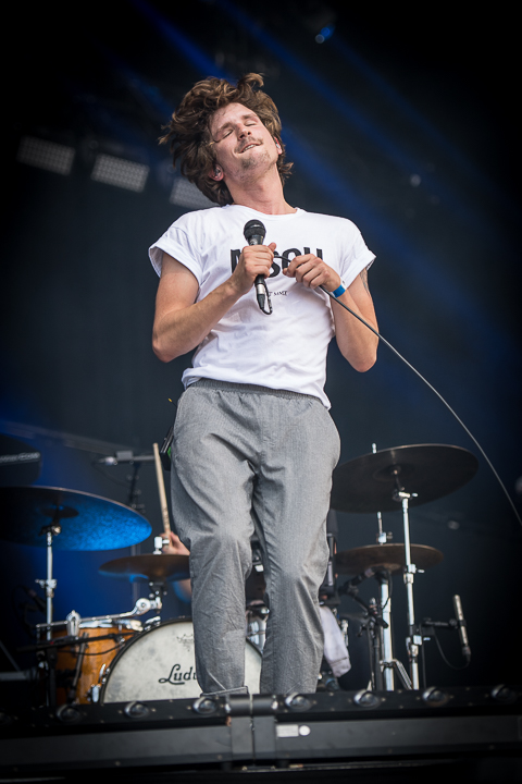 Tout Va Bien @ Suikerrock 2017, picture 5, photographed by Jan van Hecke - FrontView Magazine
