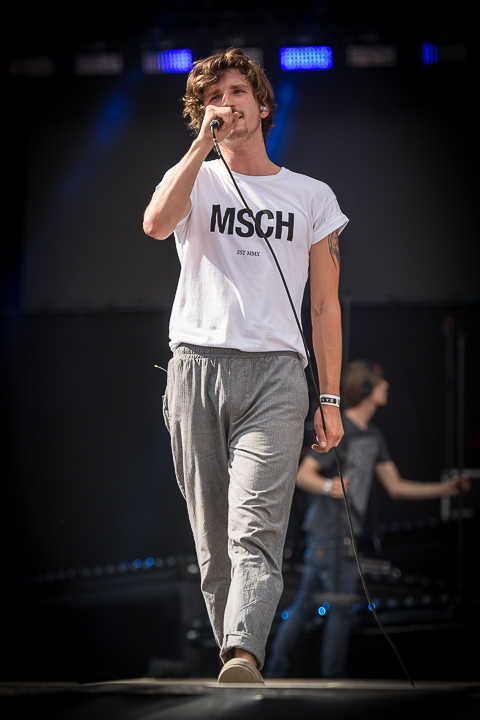 Tout Va Bien @ Suikerrock 2017, picture 6, photographed by Jan van Hecke - FrontView Magazine